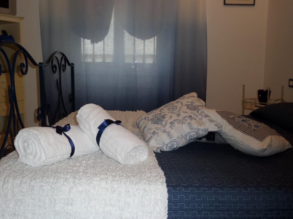 I Colori Di Mag Bed & Breakfast La Spezia Room photo